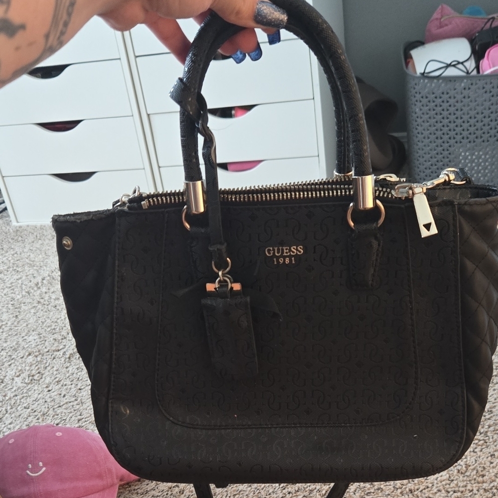 GUESS Black Quilted Handbag